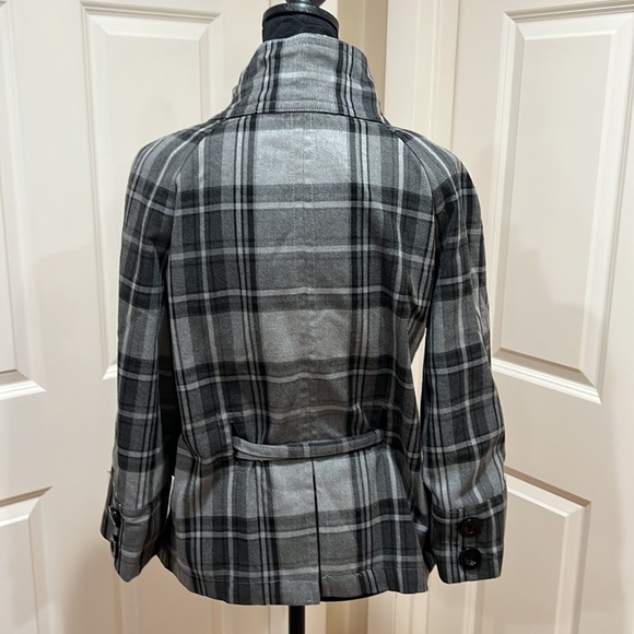 Apt. 9, woman’s, suit jacket. Size medium. Excellent condition. - Picture 5 of 5